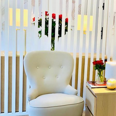 Apartament W Centrum Miasta Z Darmowym Parkingiem Dla Dwojga -Apartamenty Pod Zlotym Lwem Kłodzko Εξωτερικό φωτογραφία