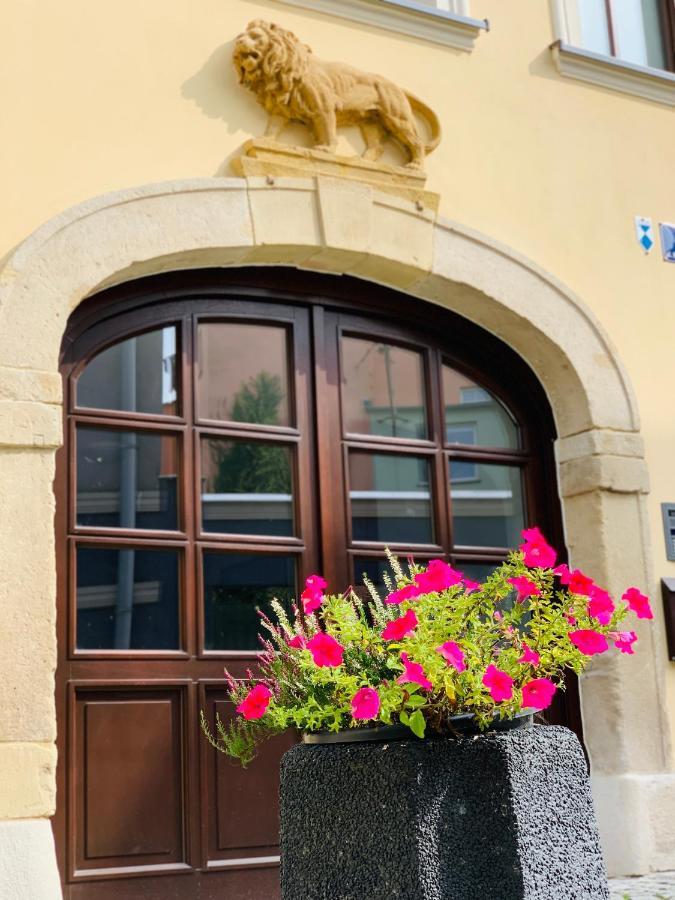 Apartament W Centrum Miasta Z Darmowym Parkingiem Dla Dwojga -Apartamenty Pod Zlotym Lwem Kłodzko Εξωτερικό φωτογραφία